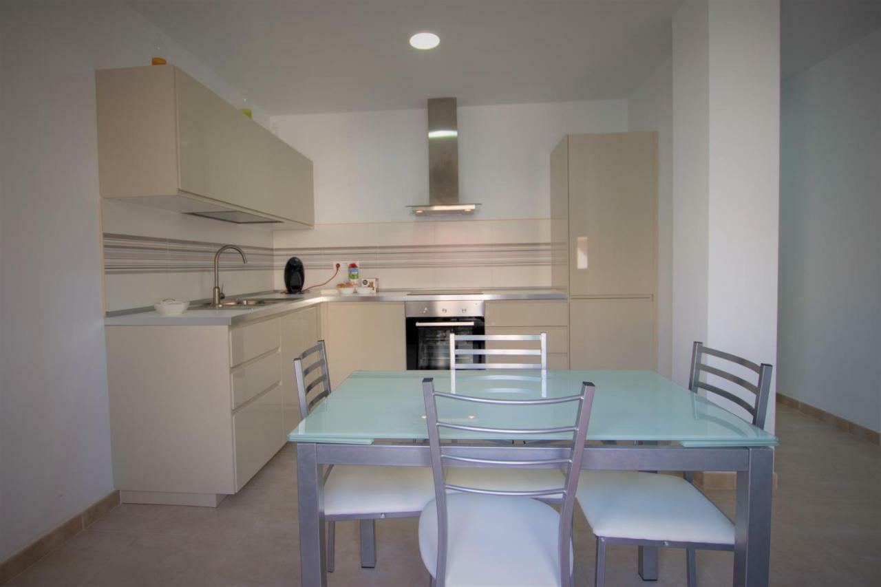 Edificio Arinaga Golden Apartment Room photo